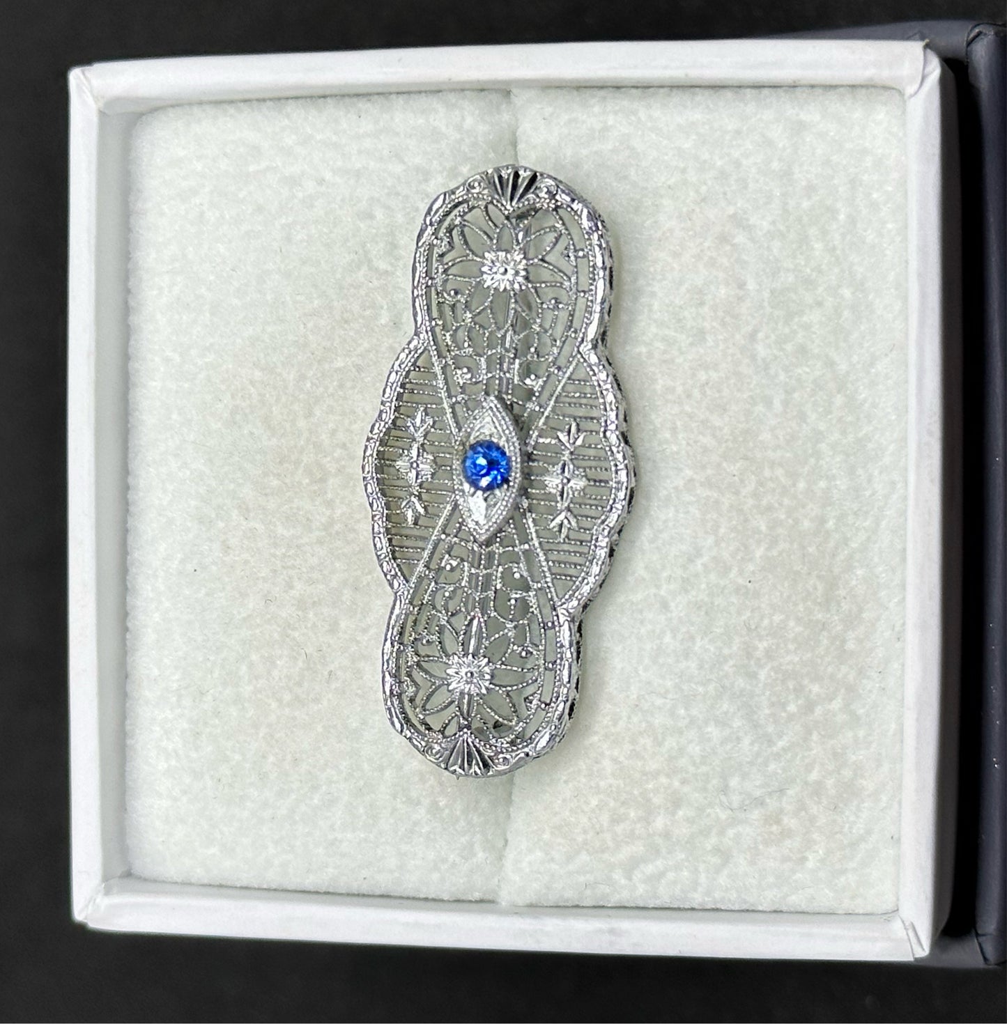 Antique Edwardian Art Deco Silver Rhodium Plated Filigree Blue Pin Brooch Marked JHP