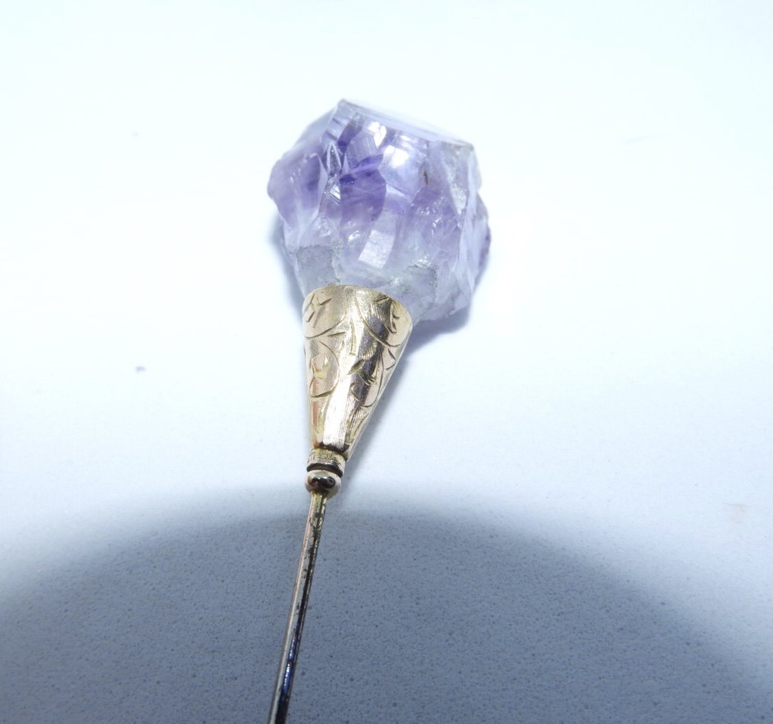 Antique Gold-Plated Raw Amethyst Hat Pin