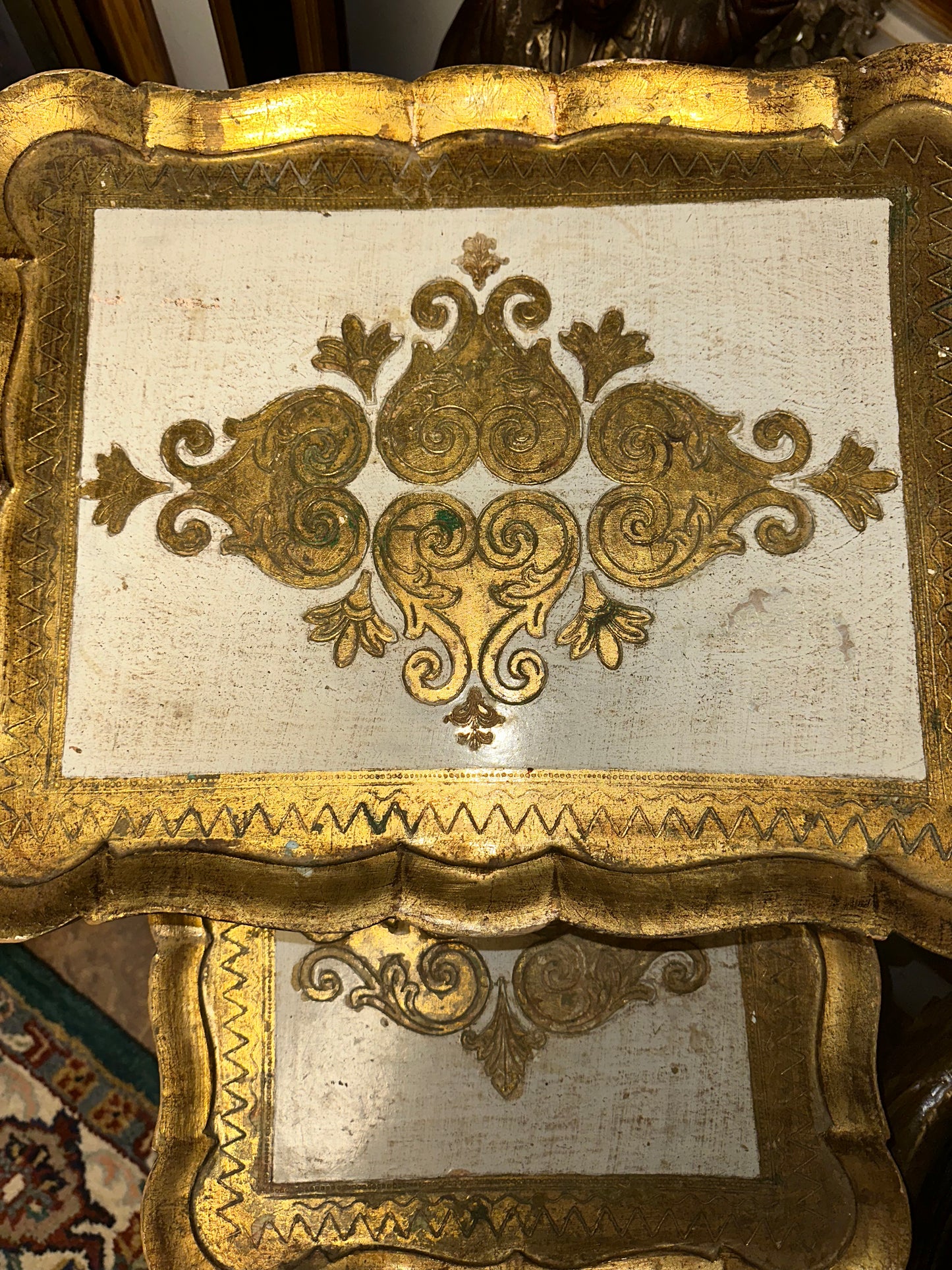 Vintage Florentine Hollywood Regency Italy Gold Gilt Nesting Tables