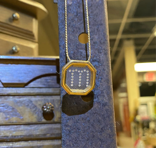 Vintage Avon Gold Tone Initial “M” Monogram Pendant Chain Necklace