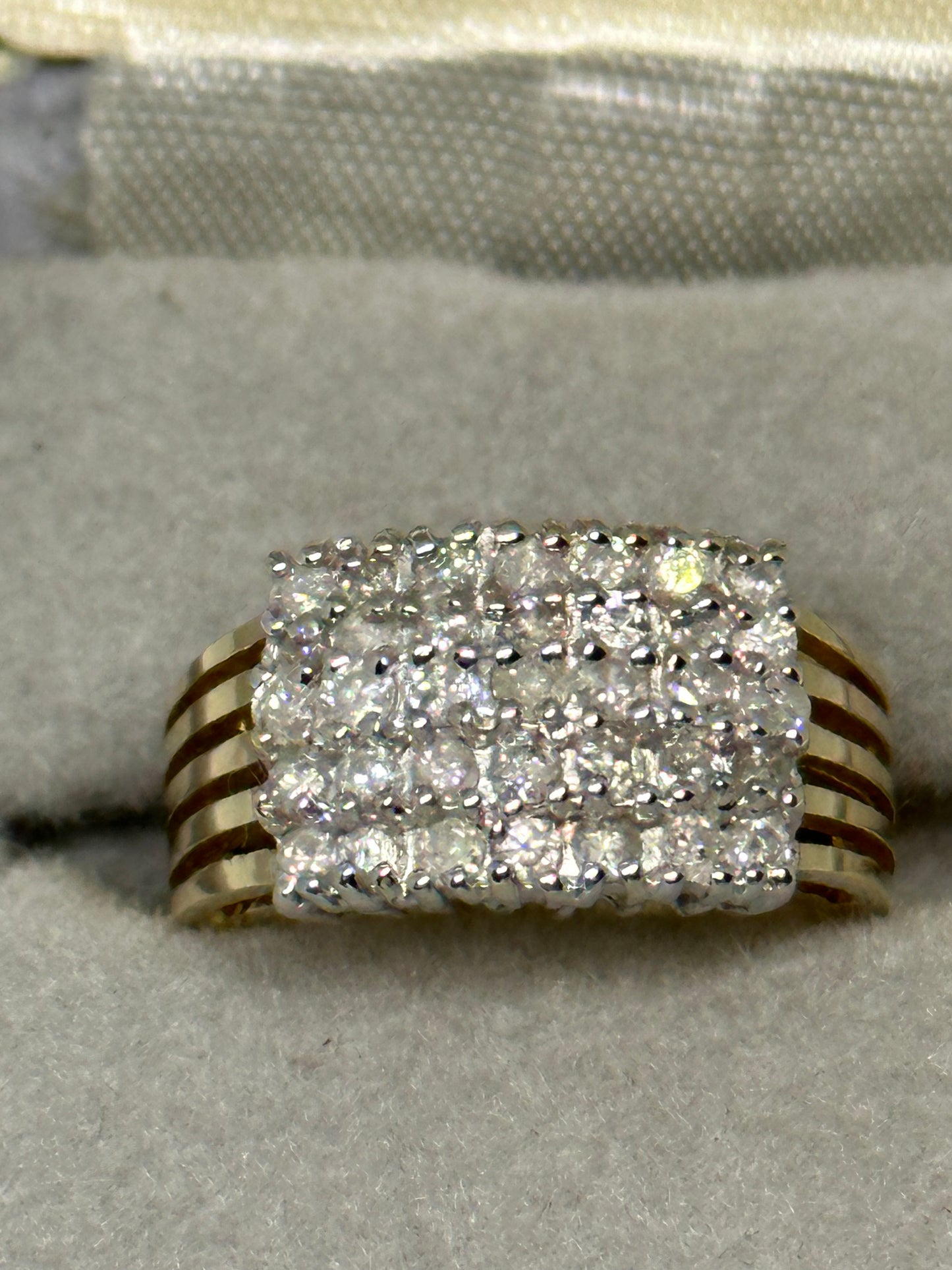 Vintage 14kt Yellow Gold Diamond Ring Size 6.5